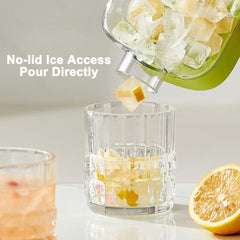 How ChillMate works: fill with water, freeze flat, press to release
